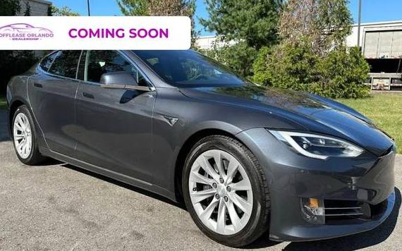 TESLA MODEL S 2017 5YJSA1E10HF199688 image TESLA MODEL S 2017 5YJSA1E10HF199688 image